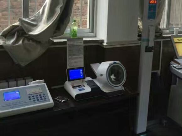 �����йĘ���^����һ�w�C�{ԇ���b