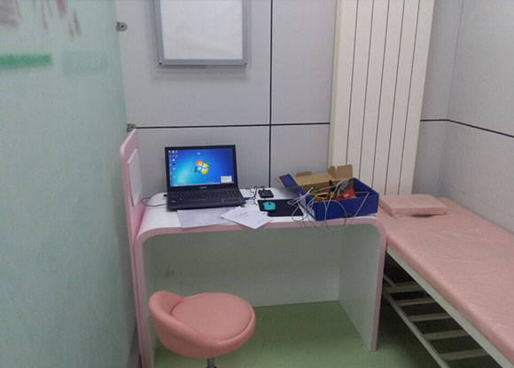 興平市人大代表調(diào)研健康一體機(jī) 興平市人大代表調(diào)研健康一體機(jī)