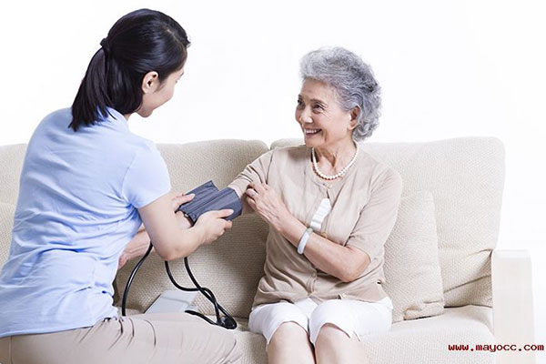 ����һ�w�Cϵ�y(t��ng)���w�ܘ�(g��u)�O(sh��)Ӌ